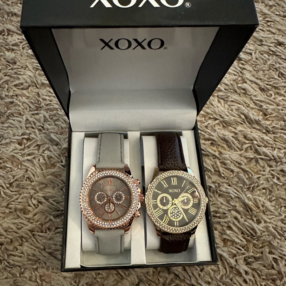 XOXO Gold and Brown Watch Set with Chronograph Faces